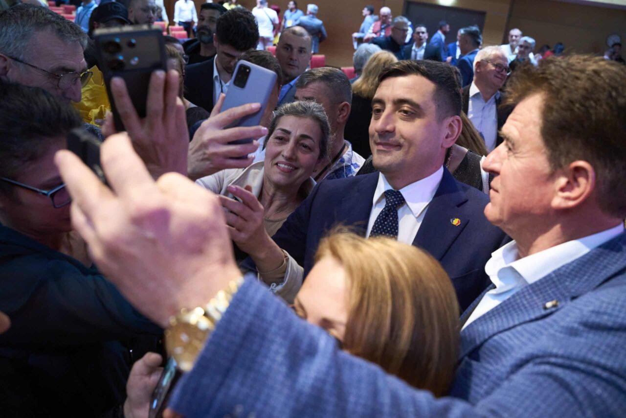 George Simion: ”Se nasc mai mulți copii români în străinătate decât la noi în țară! Avem datoria să îi aducem acasă!”