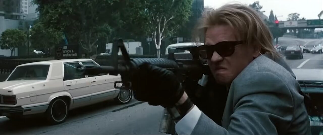 Val Kilmer, model pentru pușcașii marini. Scena din HEAT „predată” la poligon