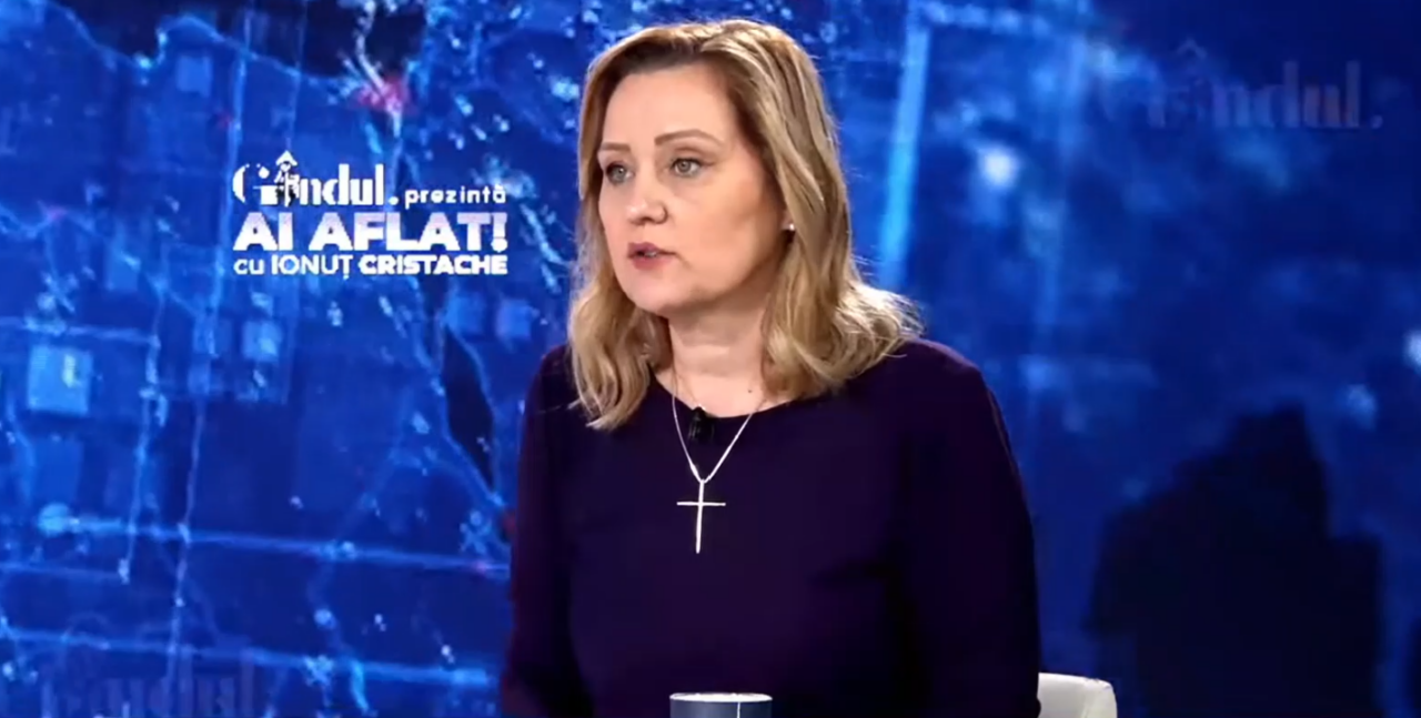 Elena Lasconi, după ce USR a votat susținerea lui Nicușor Dan la prezidențiale: „Manevrǎ de tip bolșevic. STALIN ar fi mândru de acești băieți!”