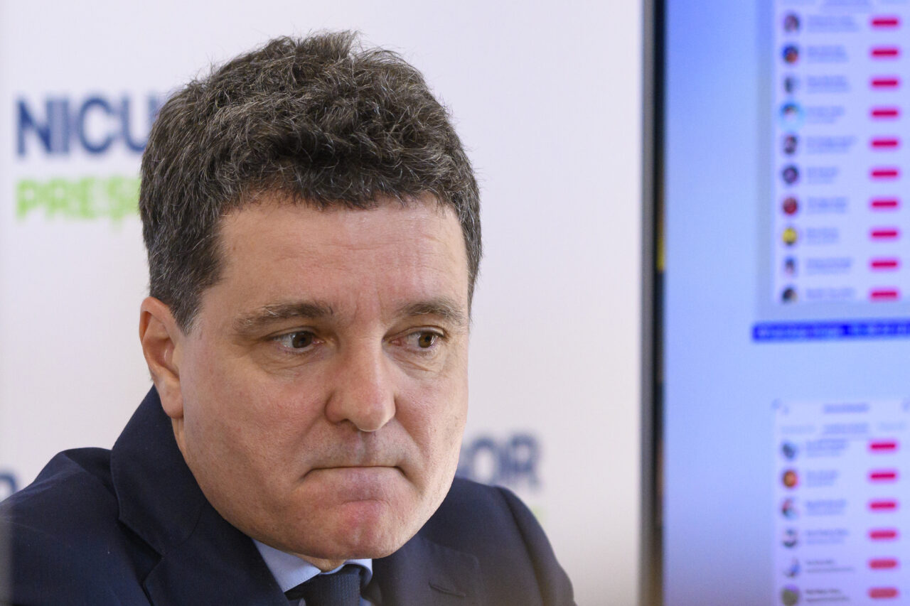 Nicușor Dan, ACUZAT că a promis șefia SRI în schimbul retragerii unor candidați