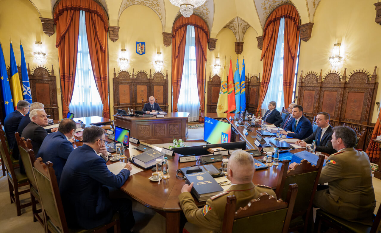 Ședință a CSAT cu patru zile înainte de primul tur al prezidențialelor. Pe agendă: apărare, energie și spațiu