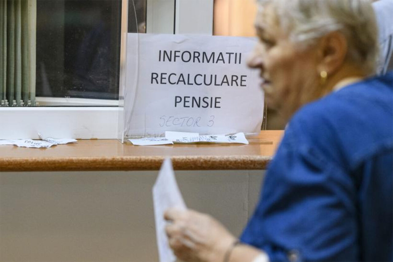 Recalcularea pensiilor a fost FINALIZATĂ, cu o întârziere de 9 luni. Cine nu şi-a primit deciziile