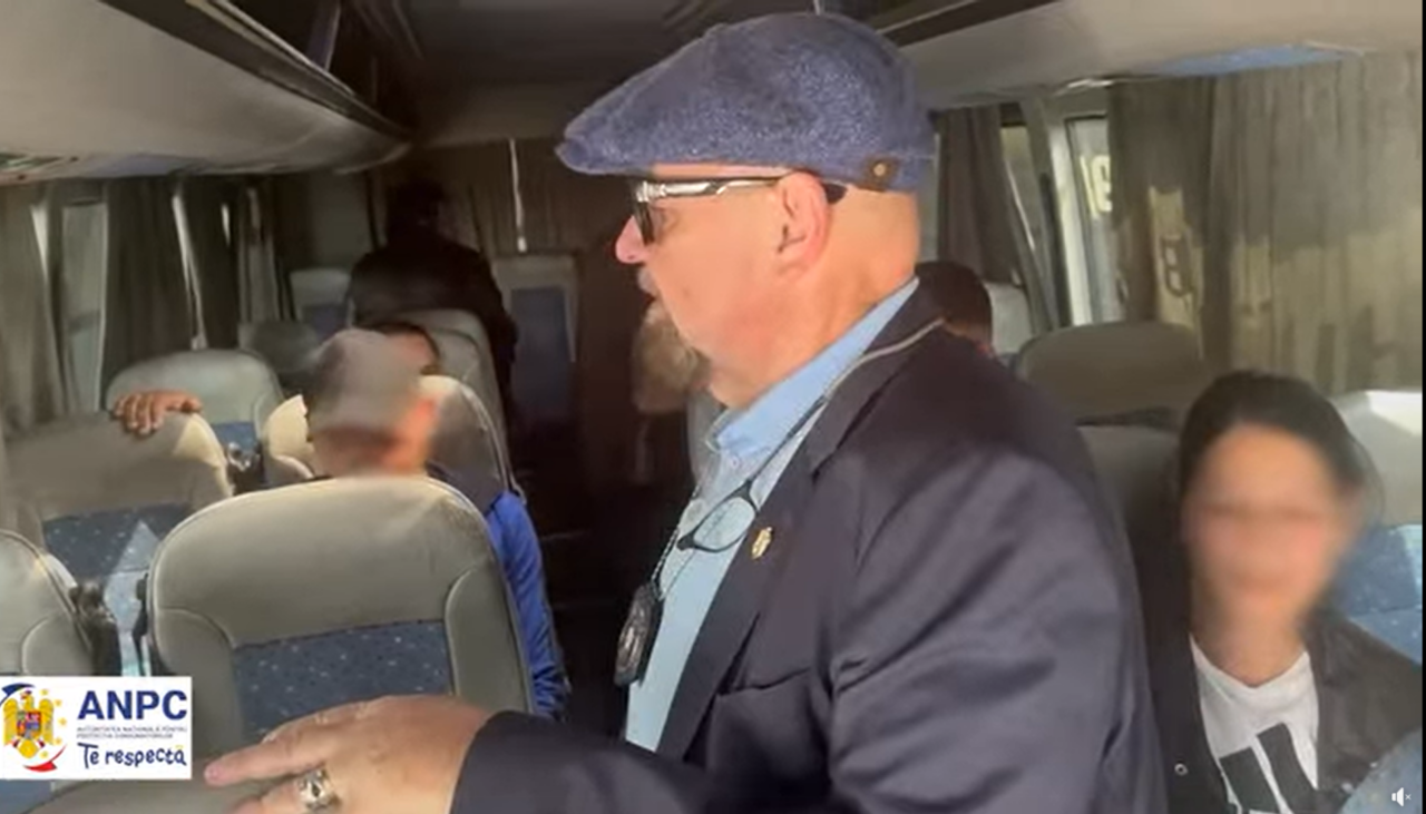 Piedone a mers cu maxi-taxi de Berceni. Concluzia: autogara închisă temporar, amendă și 6 microbuze scoase temporar din uz