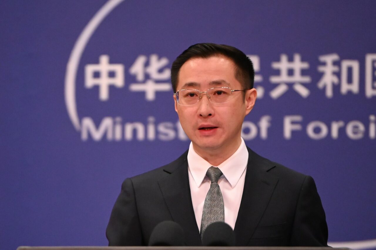 Reacția Beijingului după ce Zelenski a acuzat implicarea cetățenilor chinezi în război:”Sfătuim părțile relevante să nu facă declarații iresponsabile”