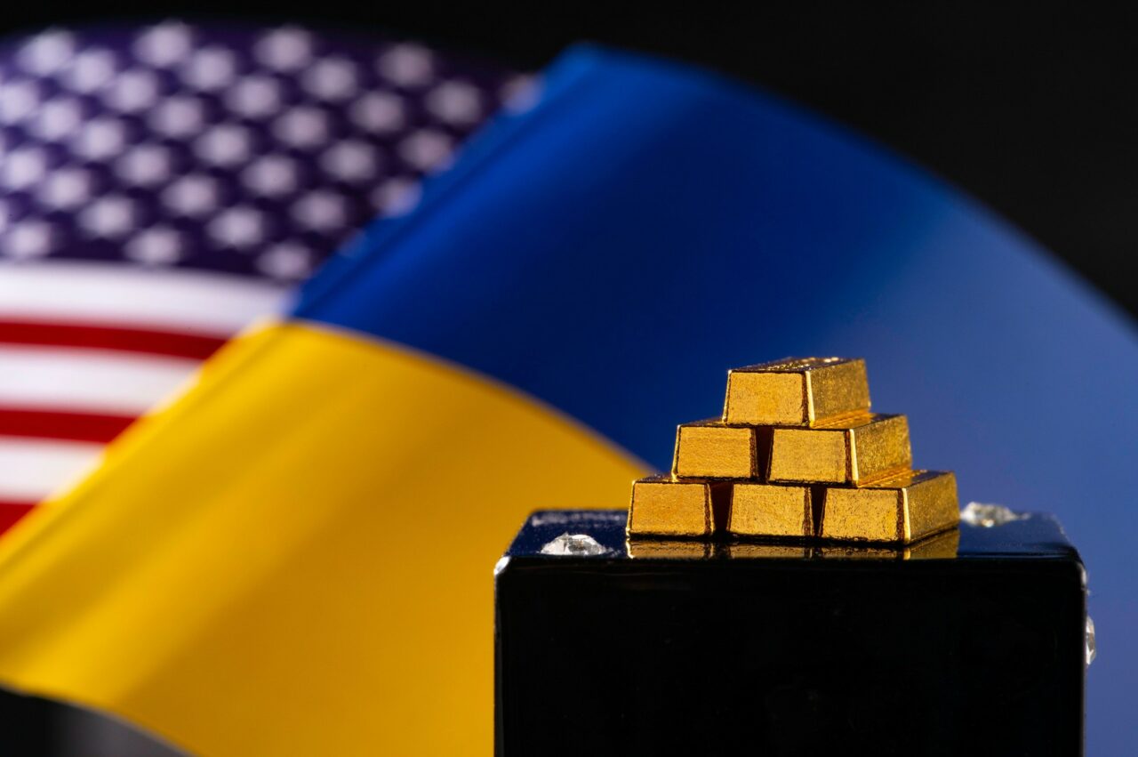 Ucraina ar putea semna în scurt timp acordul cu SUA privind accesul la MINERALE, condiție pentru menținerea sprijinului de către Trump