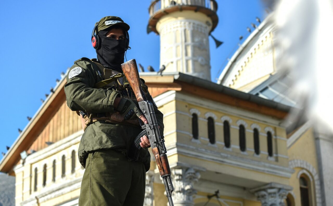 După douăzeci de ani, Rusia a eliminat regimul talibanilor din Afganistan de pe lista grupărilor TERORISTE