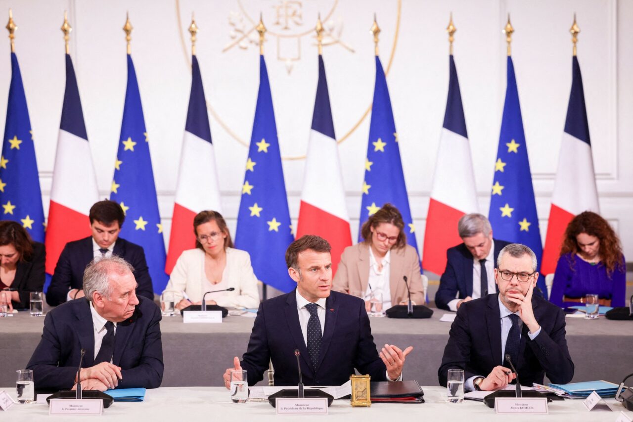Macron cere suspendarea INVESTIȚIILOR UE în Statele Unite /Taxele impuse de Trump sunt „extrem de grave pentru economia europeană”
