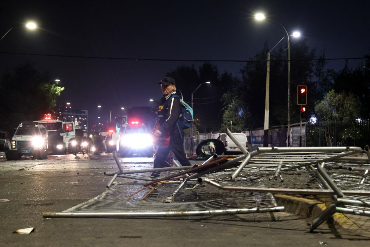 Incident tragic la Copa Libertadores. Doi suporteri au MURIT într-o ambuscadă. Meciul Colo Colo – Fortaleza a fost oprit în minutul 70