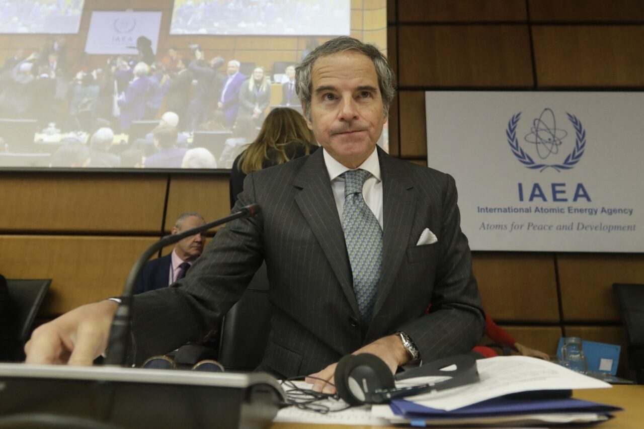 Directorul AIEA avertizează: Iranul se apropie de fabricarea unei bombe nucleare