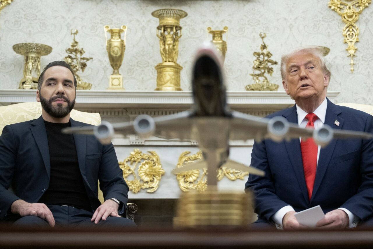 TRUMP cere oprirea imediată a războiului din Ucraina /Liderul SUA îi acuză pe Biden, Zelenski și Putin