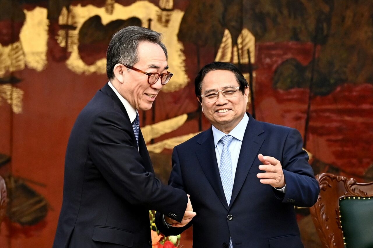 Coreea de Sud își consolidează cooperarea ECONOMICĂ cu Vietnamul, în contextul amenințărilor lui Trump cu impunerea tarifelor