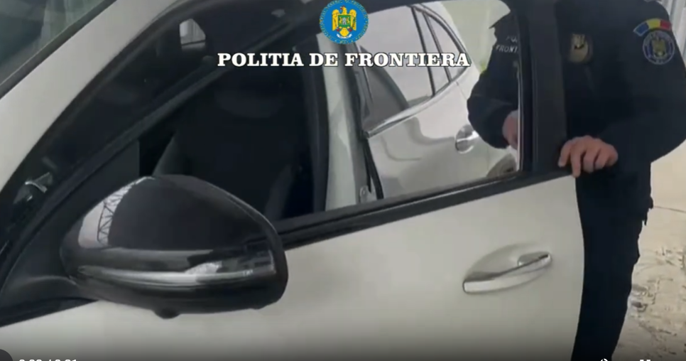 Bolid de lux, căutat în Olanda, a fost descoperit de poliţiştii de frontieră români în Punctul de Trecere a Frontierei Isaccea