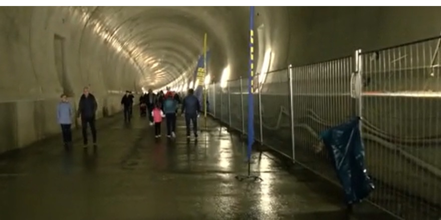 La promenadă prin „TUNELUL Daniela”, deschis vizitatorilor: „Mii de oameni au venit să-l vadă” / Incursiune spectaculoasă în inima șantierului