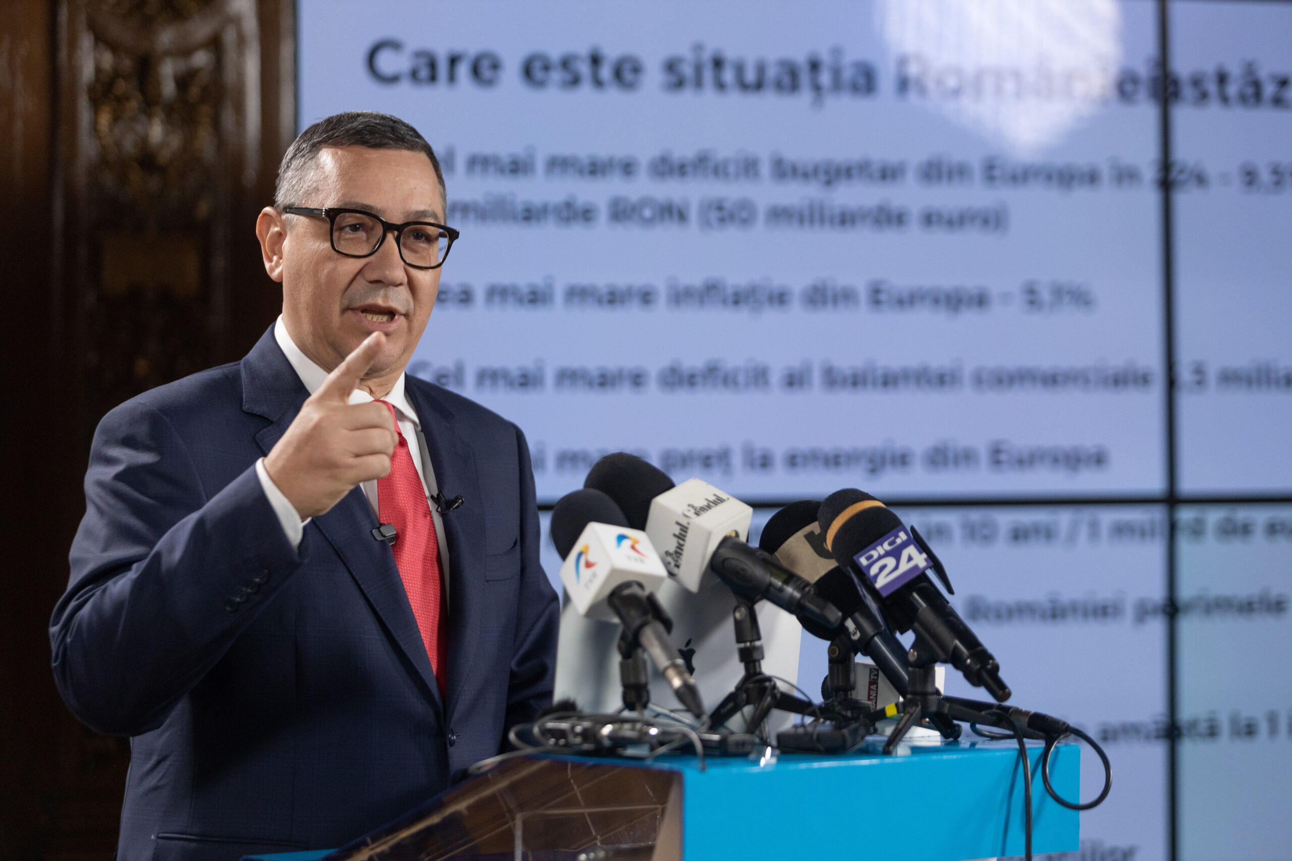 Victor Ponta vrea "restart guvernamental": Dacă am avea și alegeri parlamentare acum, PSD- PNL nu știu dacă mai intră în Parlament
