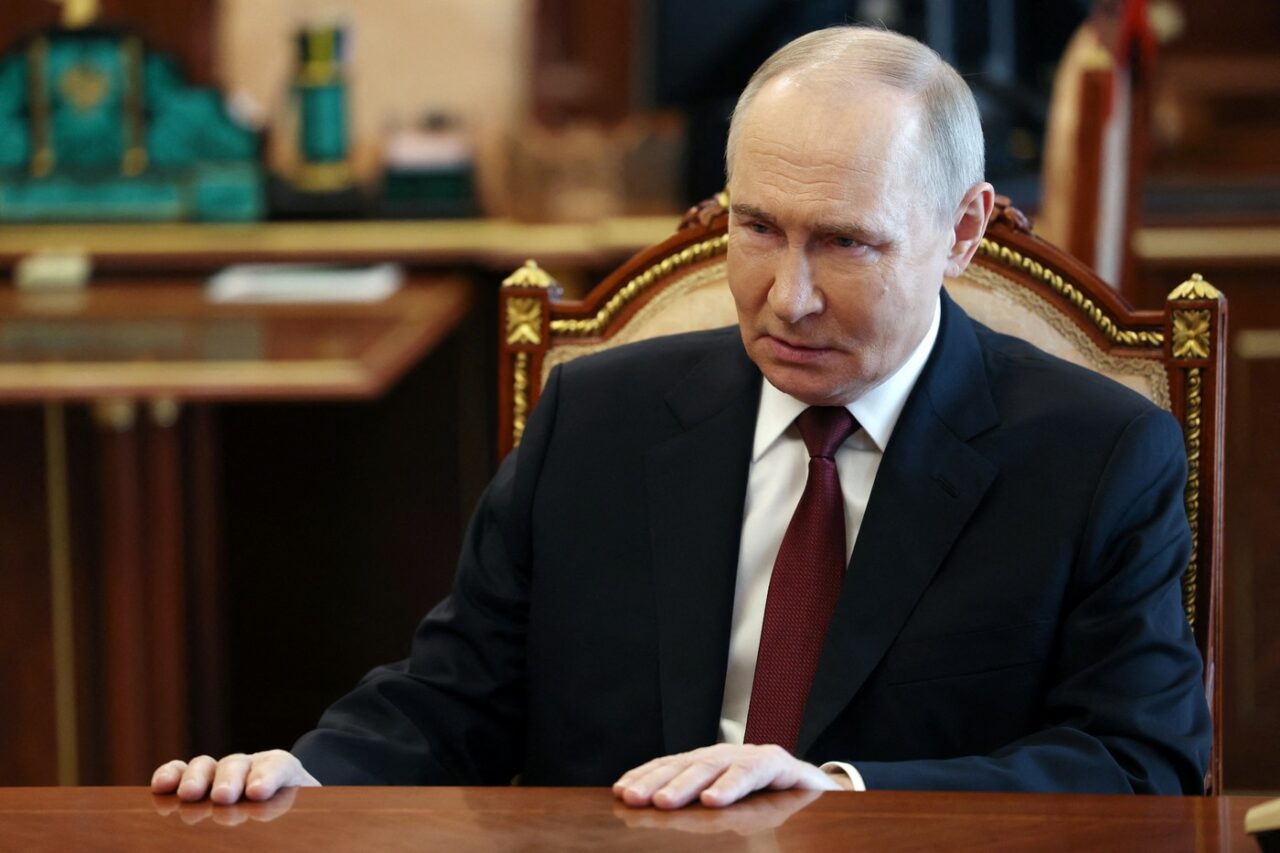 Britanicii cer ca armistițiul anunțat de Vladimir PUTIN să fie prelungit pe termen nelimitat
