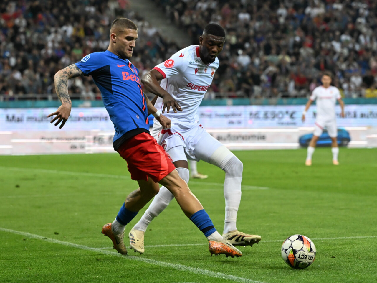 Impresarul lui Kennedy Boateng, despre interesul FCSB: „Se poate ajunge la o înțelegere cu Dinamo. În fotbal, fiecare jucător are un preț”