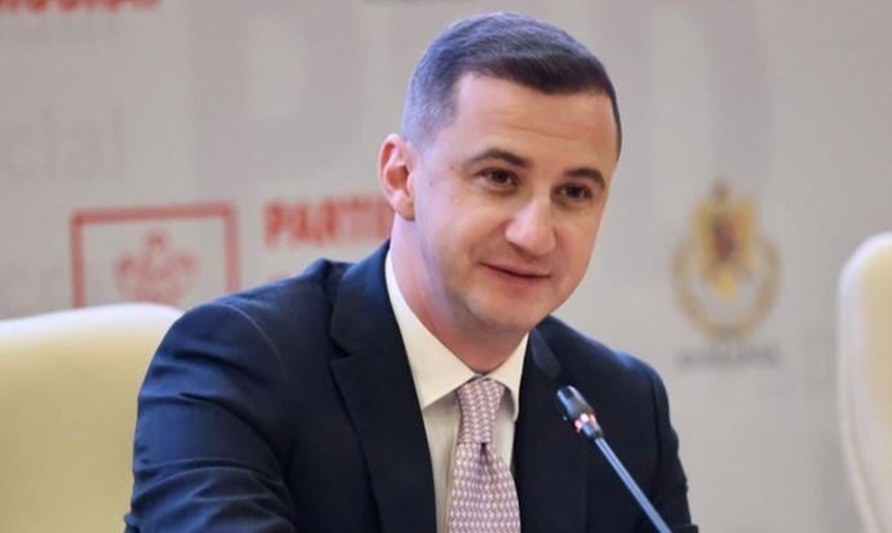 Alfred SIMONIS: „Am votat împotriva extremismului şi a golanilor, am votat pentru o Românie stabilă într-un climat internațional”