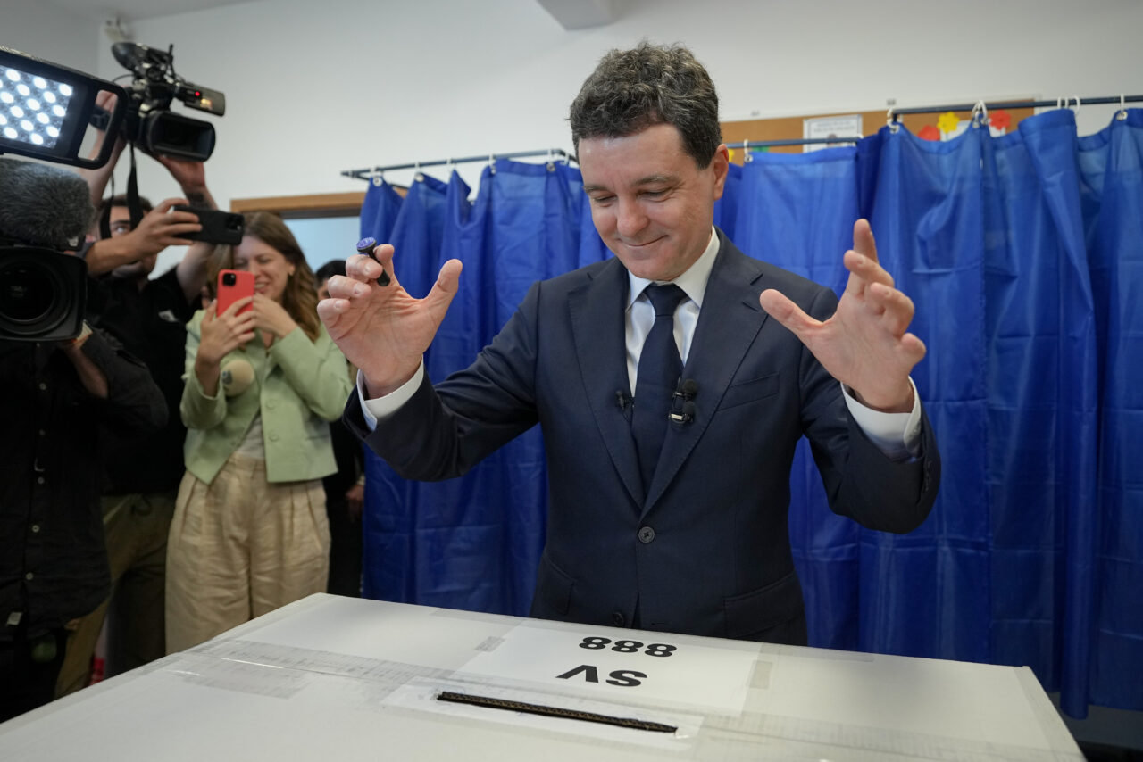 Nicușor Dan, pe primul loc la Dubai. Pe ce poziție s-a clasat George Simion