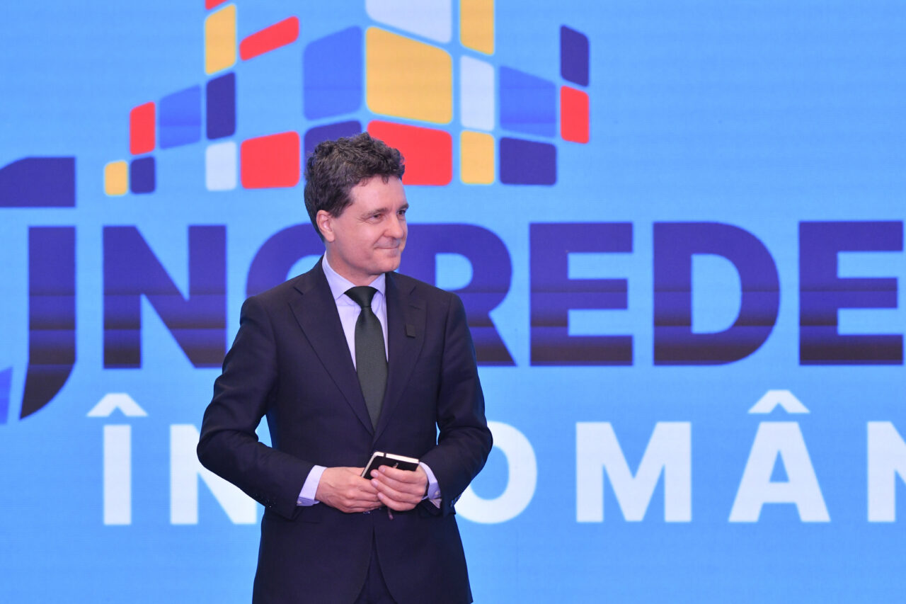 Nicușor Dan recunoaște meritele PSD-PNL: România a fost mult timp o ţară stabilă. Faptul că şi-a dublat PIB-ul în 10 ani, cred că este un argument bun