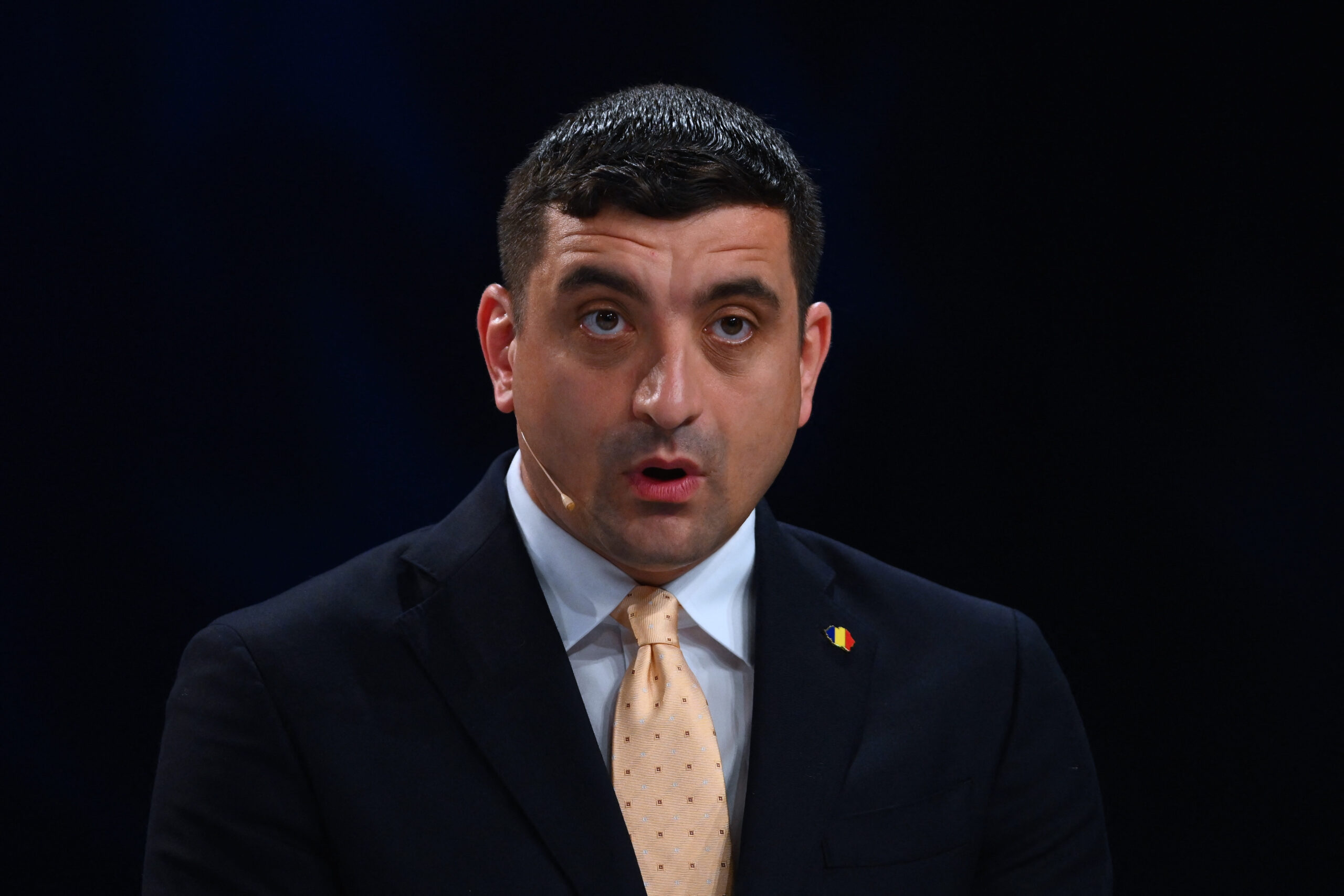 George Simion avertizează: Fondurile europene, în pericol din cauza guvernelor neserioase
