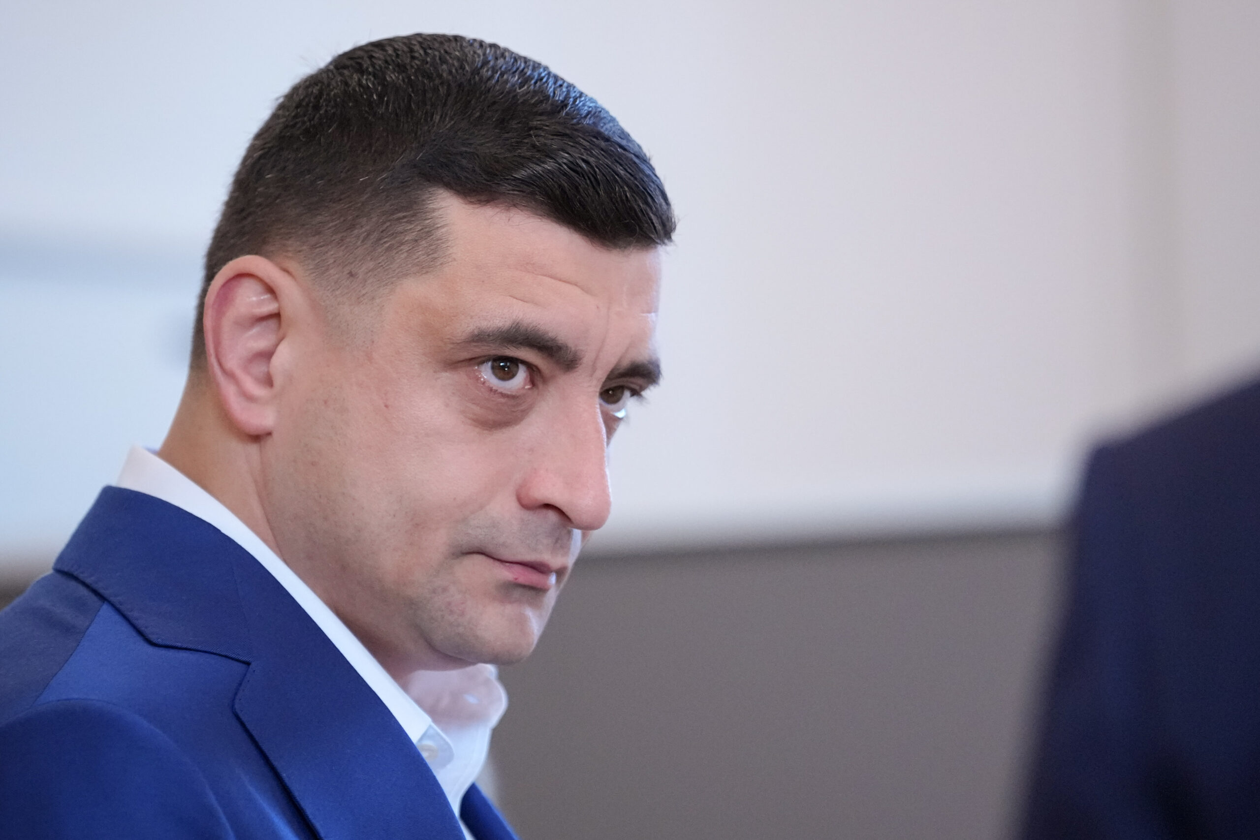 George Simion revine pe rețele sociale în ziua votului