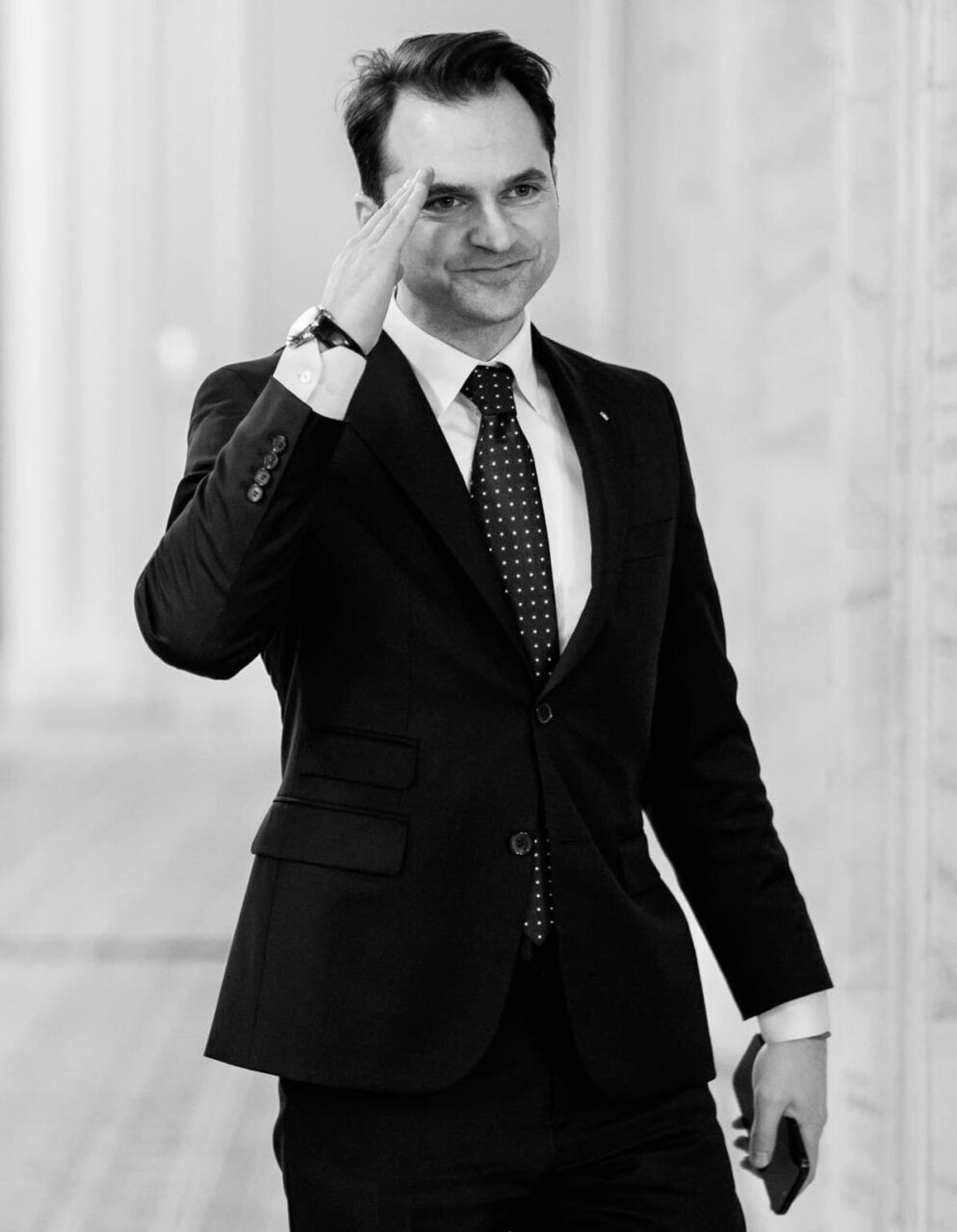 Sebastian Burduja: Viitorul aparține celor care nu renunță. Am luptat pentru un om în care am avut încredere
