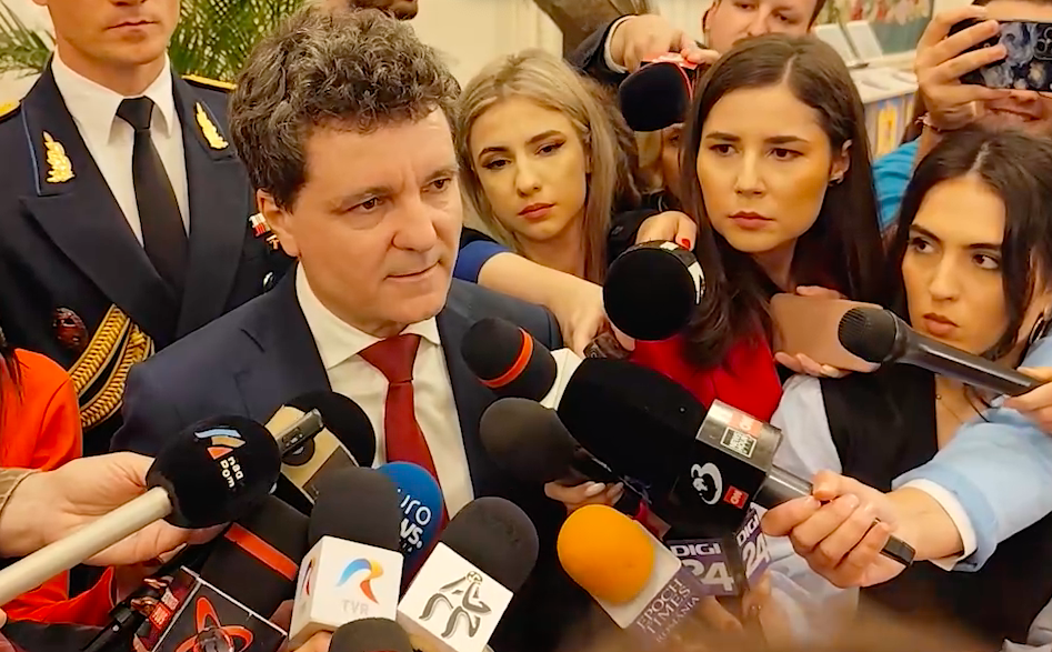 Nicușor Dan subliniază necesitatea unui guvern stabil pentru reformele fiscale