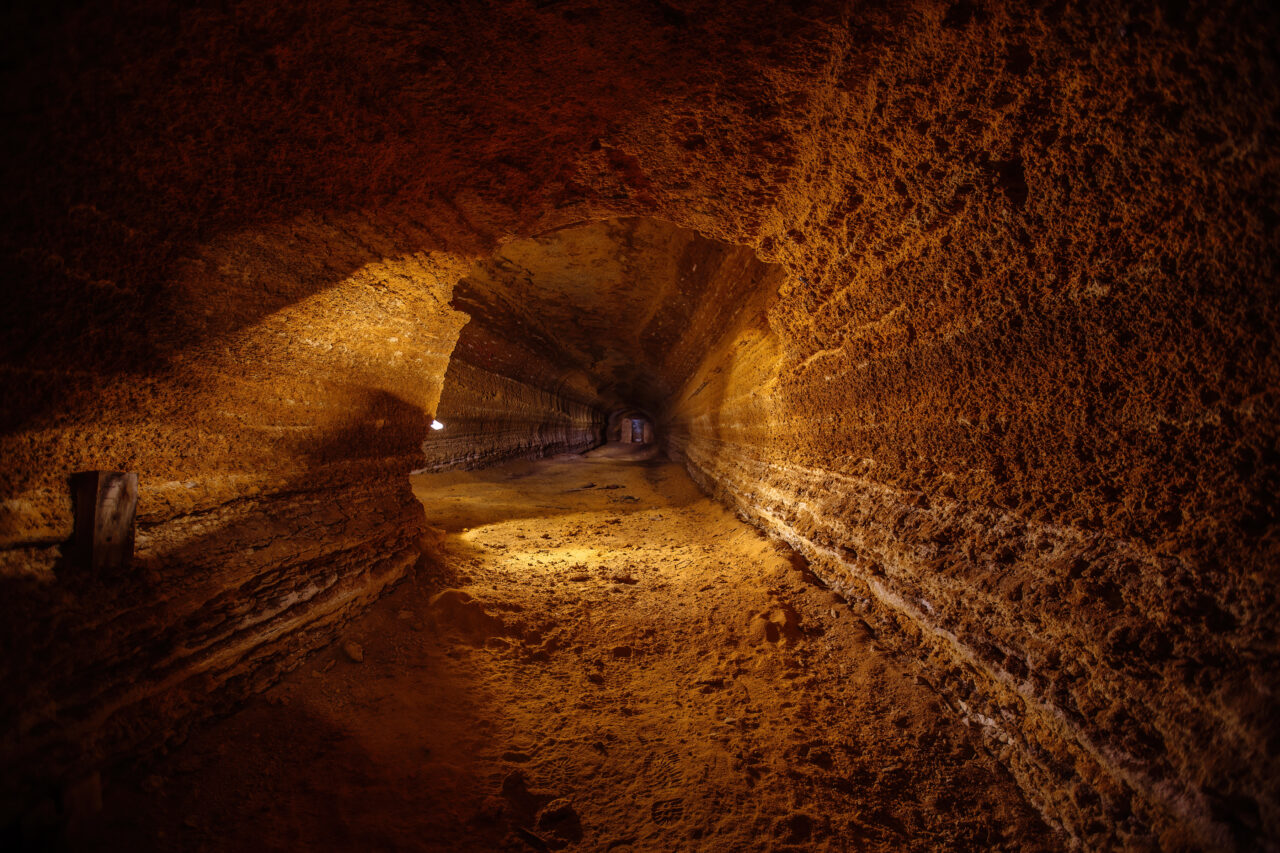 Cercetătorii au descoperit un oraș ascuns în spatele uneia dintre lucrările lui Leonardo da Vinci. Unde duce rețeaua de tuneluri subterane, de fapt