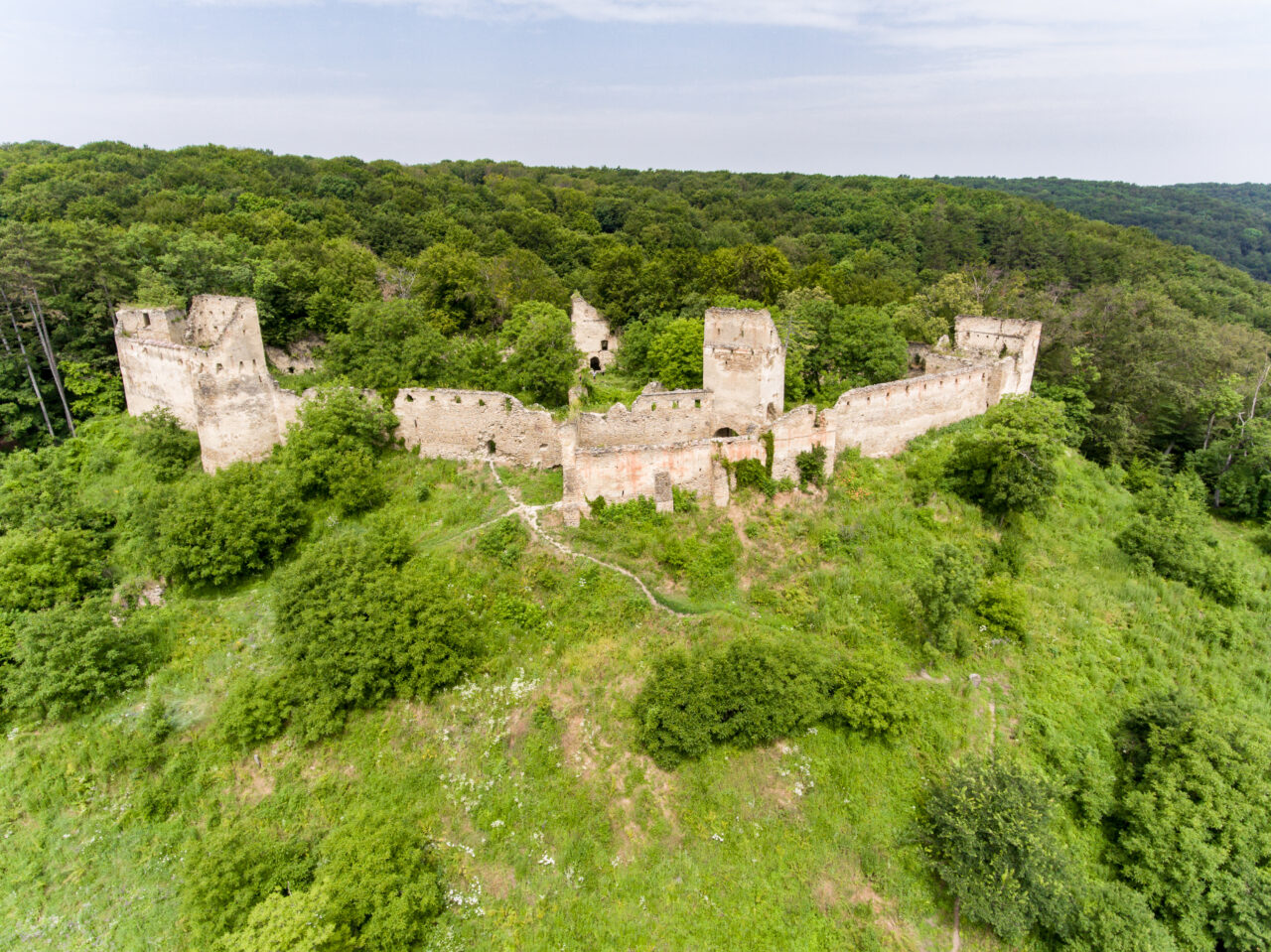 Cetatea Țărănească Saschiz se DESCHIDE după un deceniu de lucrări