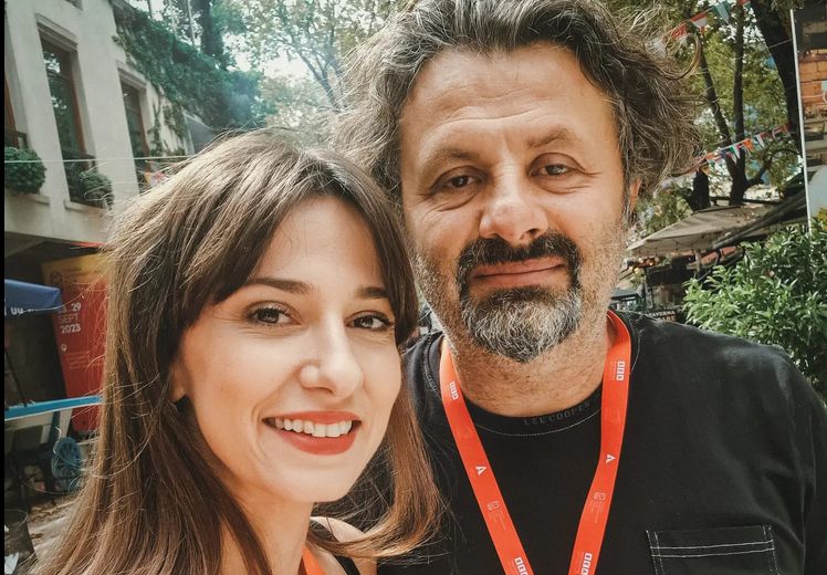 FOTO / Cum se descurcă Dana Rogoz și soțul ei cu cei doi copii. ”NU INTERVENIM să le rezolvam pentru ei”