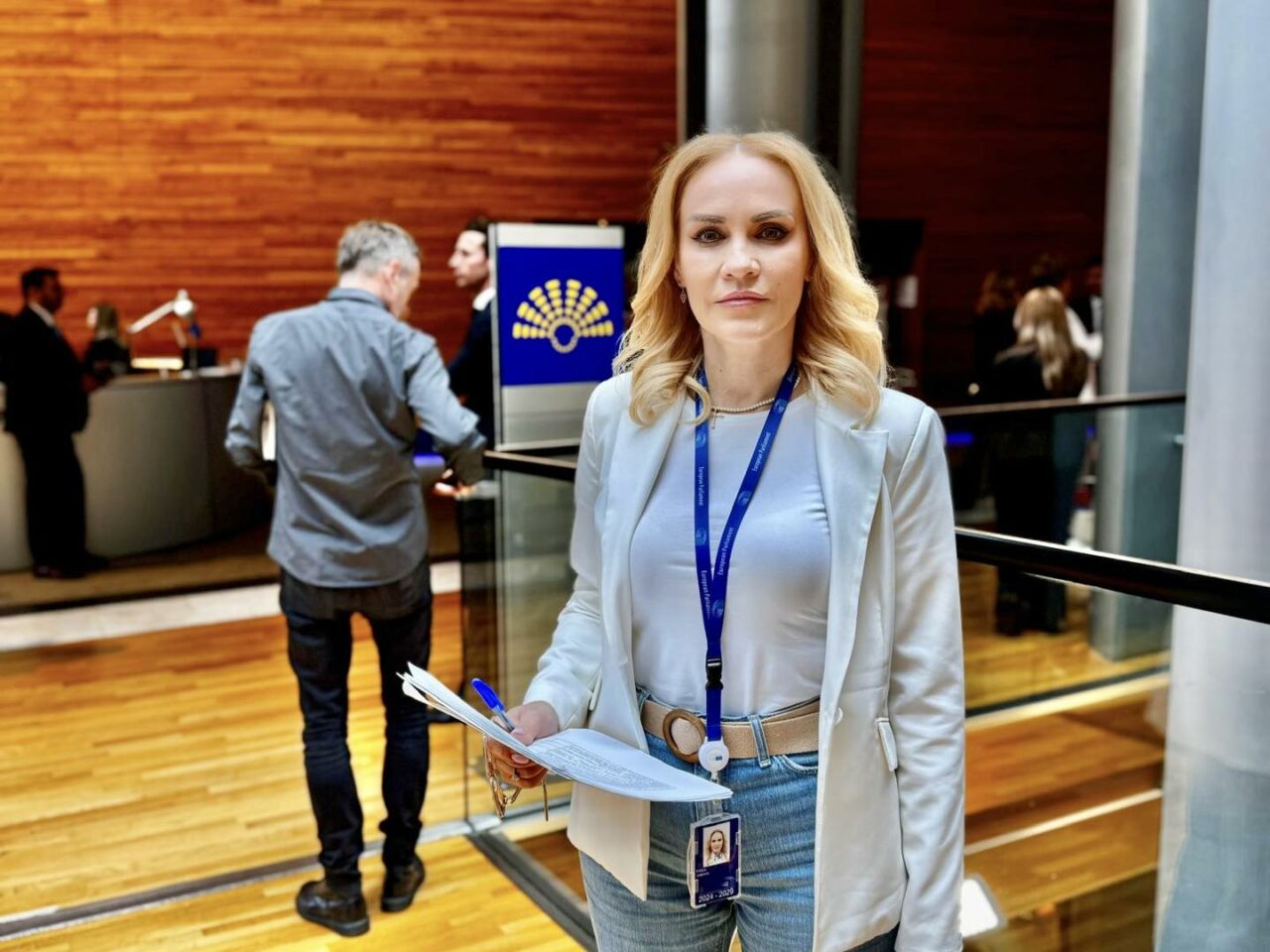 Gabriela Firea ia în calcul să candideze din nou la Primăria Capitalei, dacă Nicușor Dan va câștiga alegerile: „Așteptăm  cu mare interes”