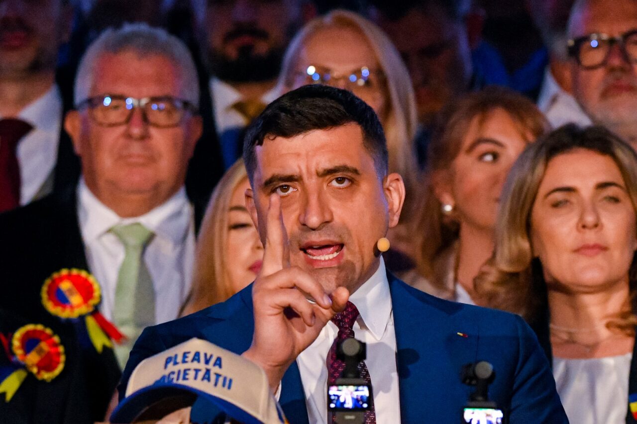 George Simion: „Sunt noul PREȘEDINTE al României. Suntem câștigătorii clari ai acestor alegeri”