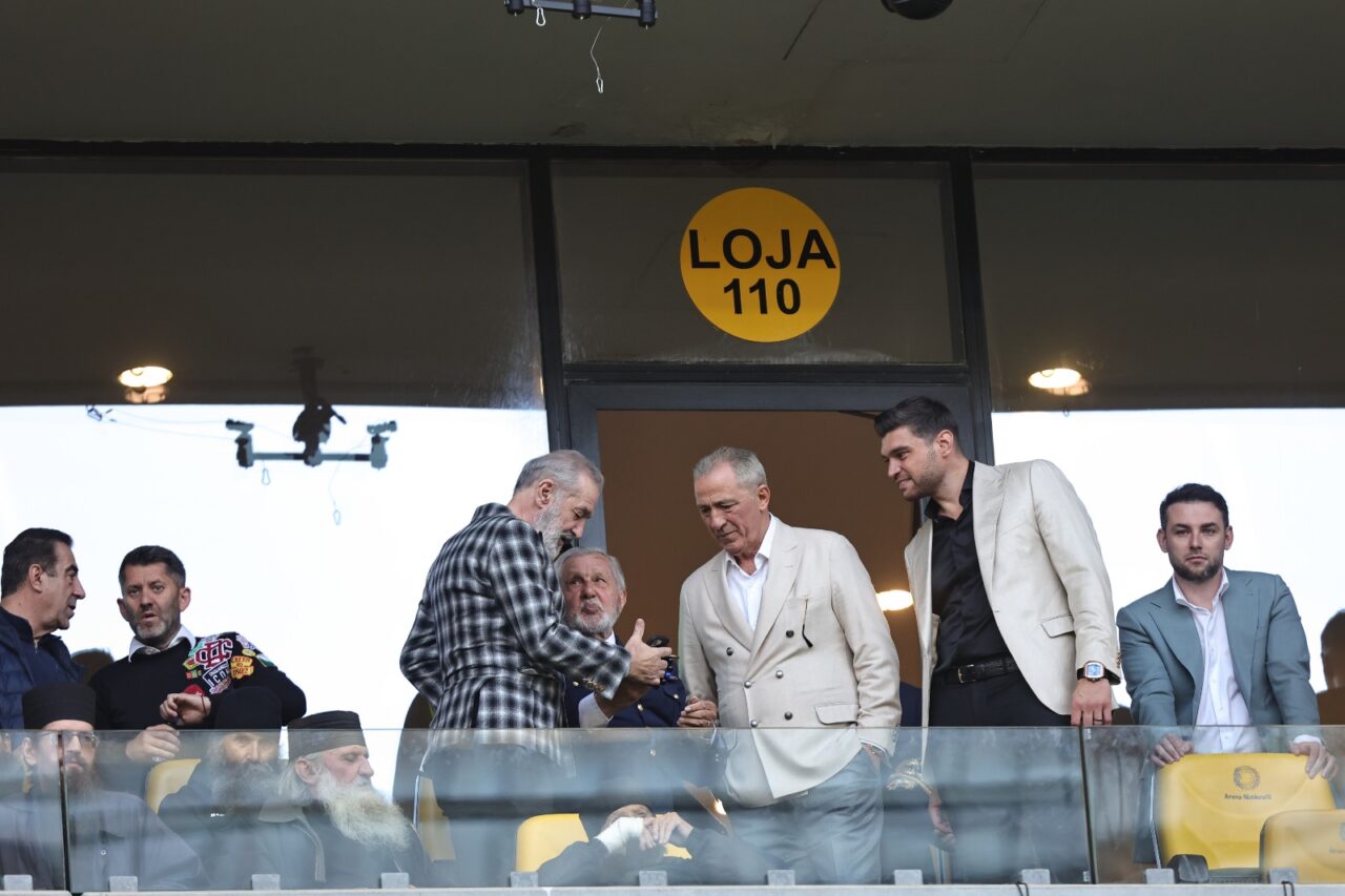 Cine este omul care RĂMÂNE la FCSB până la înmormântarea lui Gigi Becali! Declarația îi aparține magnatului: „Poate să stea toată viața lângă mine”