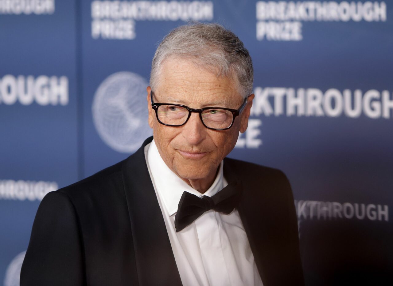 Bill Gates își va dona toată averea până la finalul anului 2045: „Sunt prea multe probleme urgente de rezolvat”