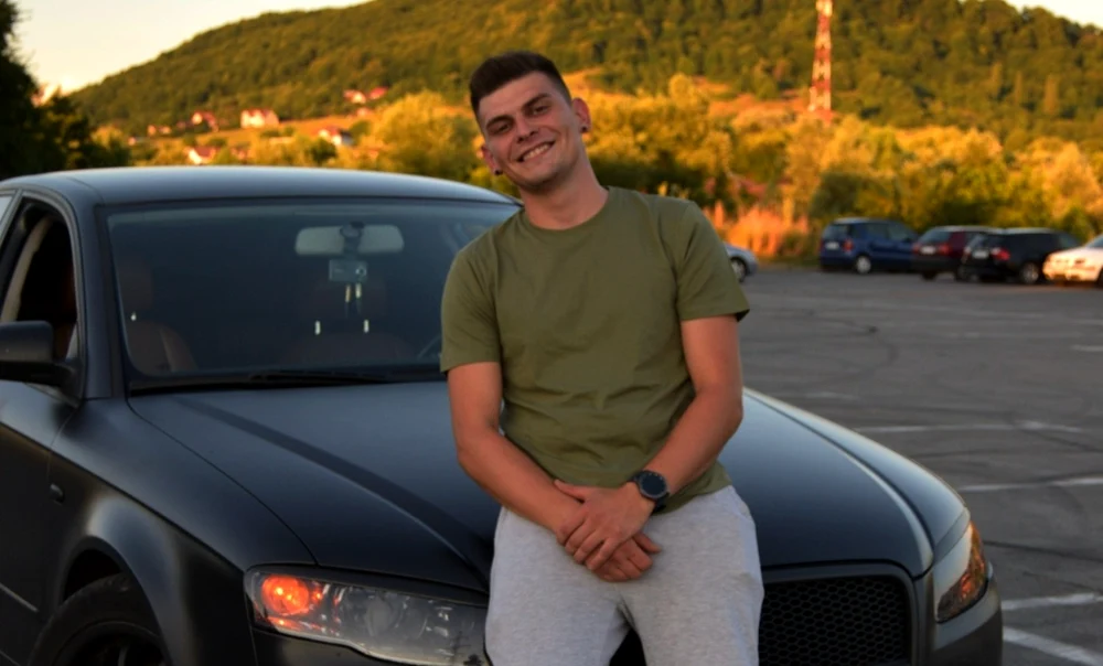 Un tânăr motociclist a MURIT în urma unui grav accident, în Bistrița-Năsăud. Bărbatul avea doar 26 de ani și era tatăl unui copil în vârstă de doi ani