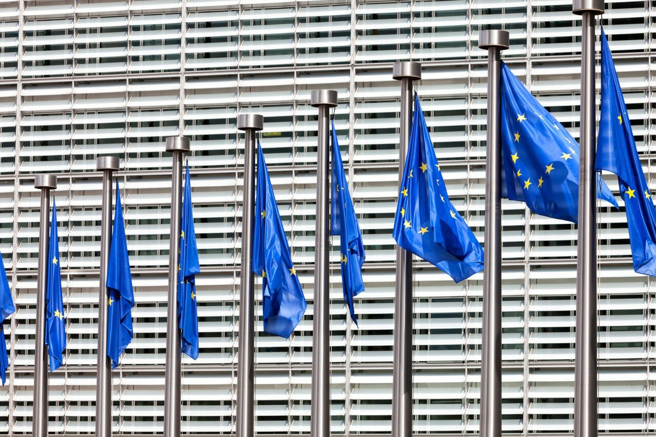 UE refuză să comenteze planurile lui TRUMP de a taxa filmele produse în străinătate /„Este vorba de o postare pe o platformă de socializare”