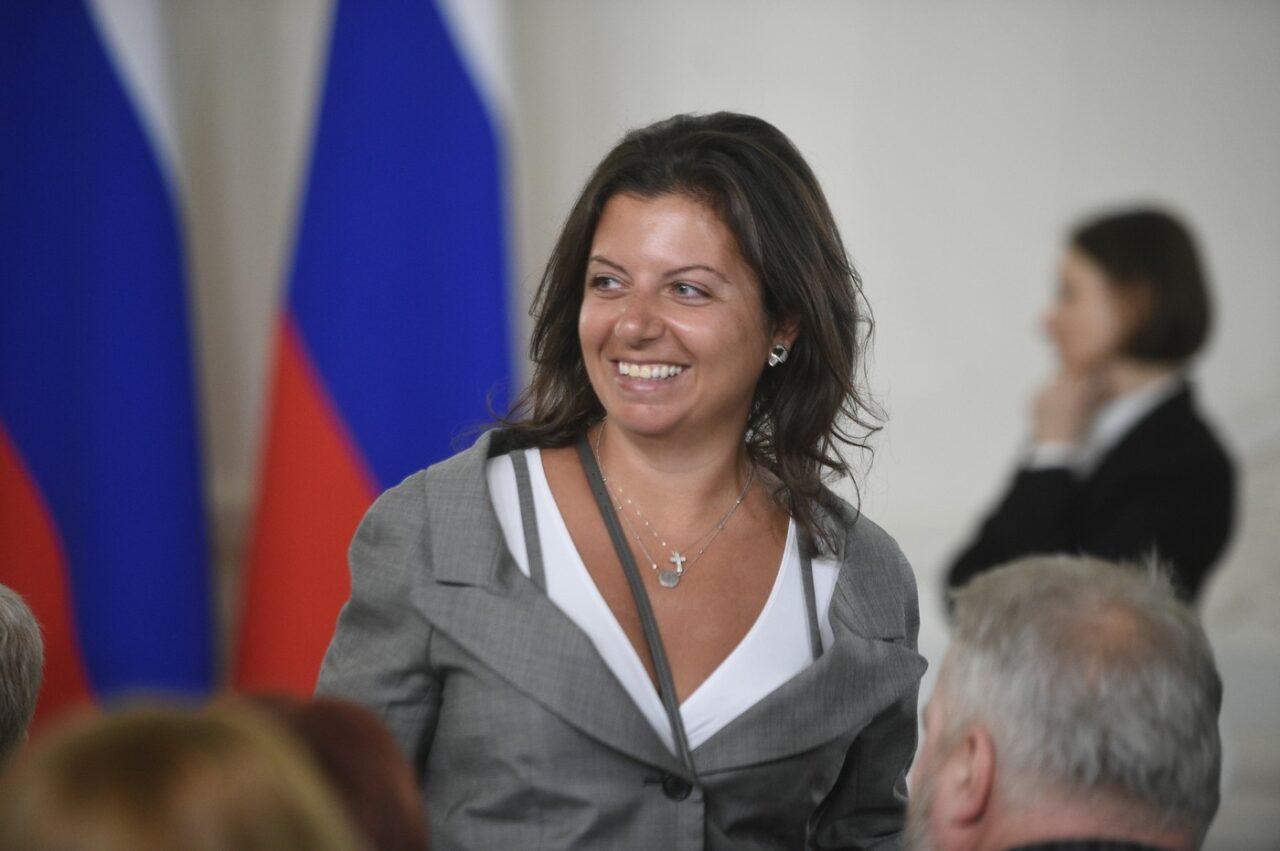România l-a EXPULZAT pe corespondentul Russia Today. Reacții dure de la Moscova: „I se interzice să-și facă meseria”