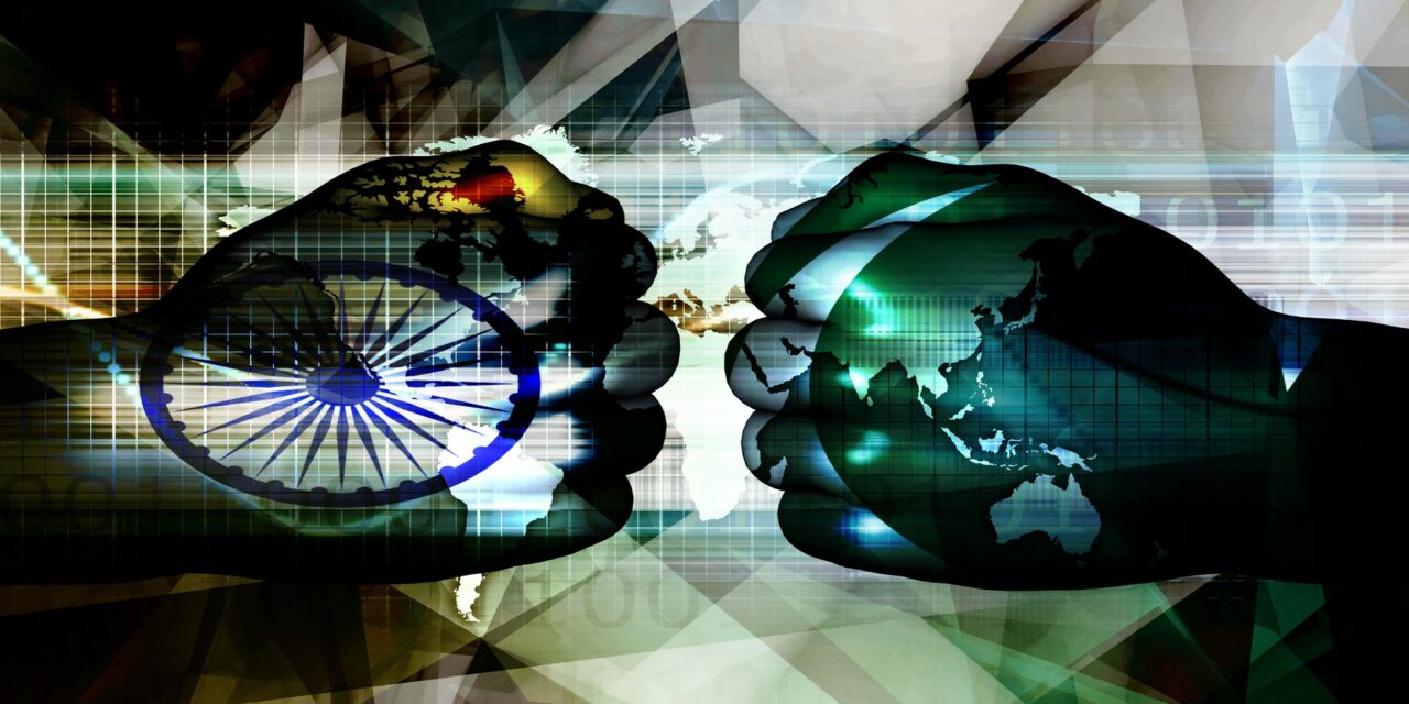 India amenință PAKISTANUL cu o „ripostă fermă” la orice atac /Administrația de la Islamabad va reacționa la bombardamentele indiene