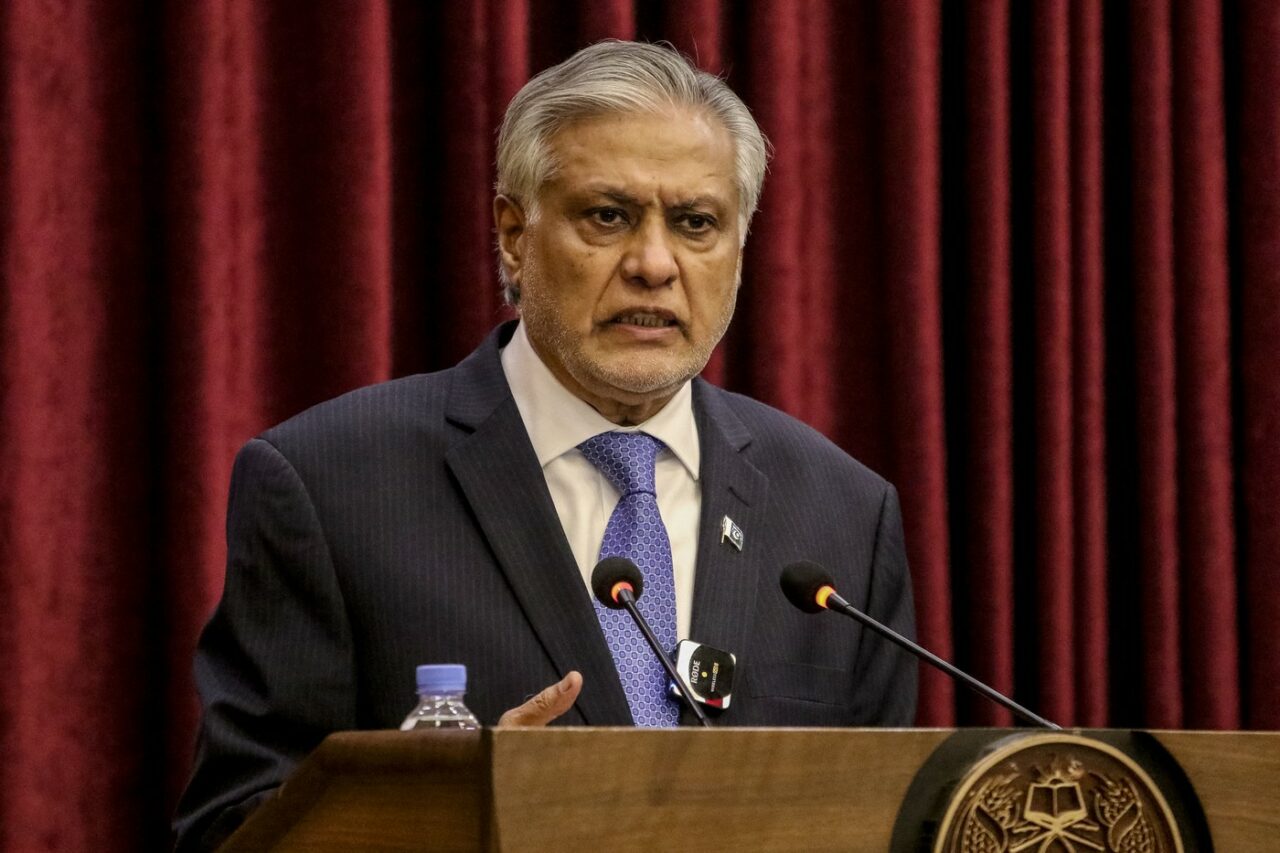India și Pakistan au convenit asupra unui ACORD de încetare „imediată” a focului. Anunțul ministrului de Externe Ishaq Dar