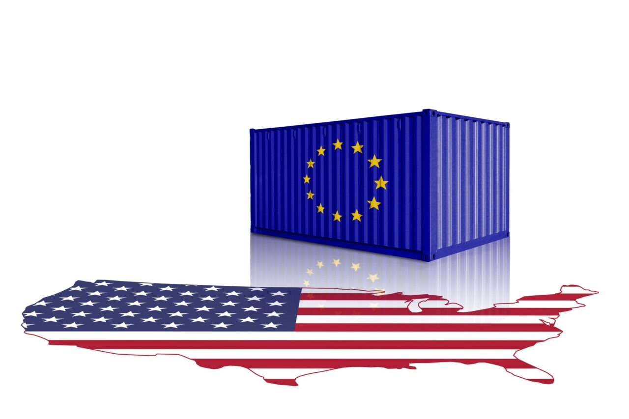 Comisia Europeană EVITĂ să reacționeze la amenințările lui Trump /Un oficial UE va lua legătura cu Washingtonul