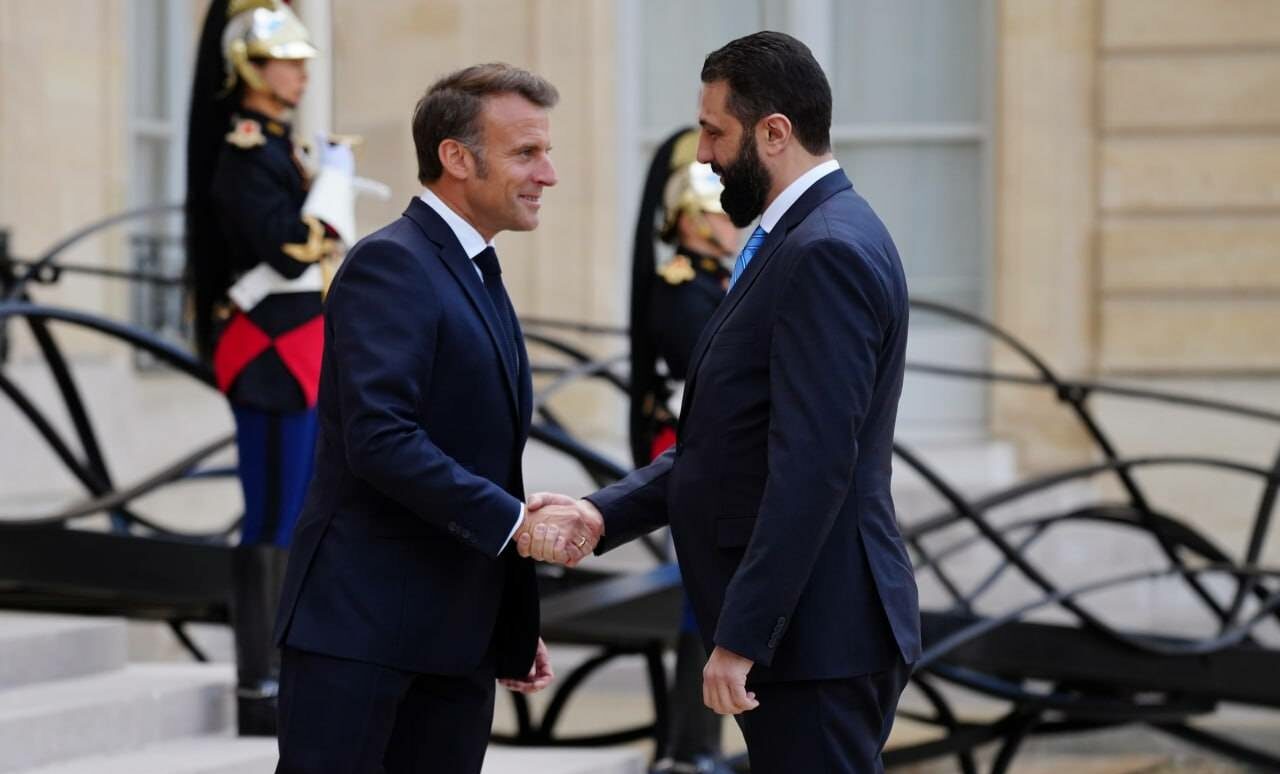 Macron s-a întâlnit cu liderul Siriei la Paris/ Decizia președintelui francez a fost aspru criticată de liderii OPOZIȚIEI