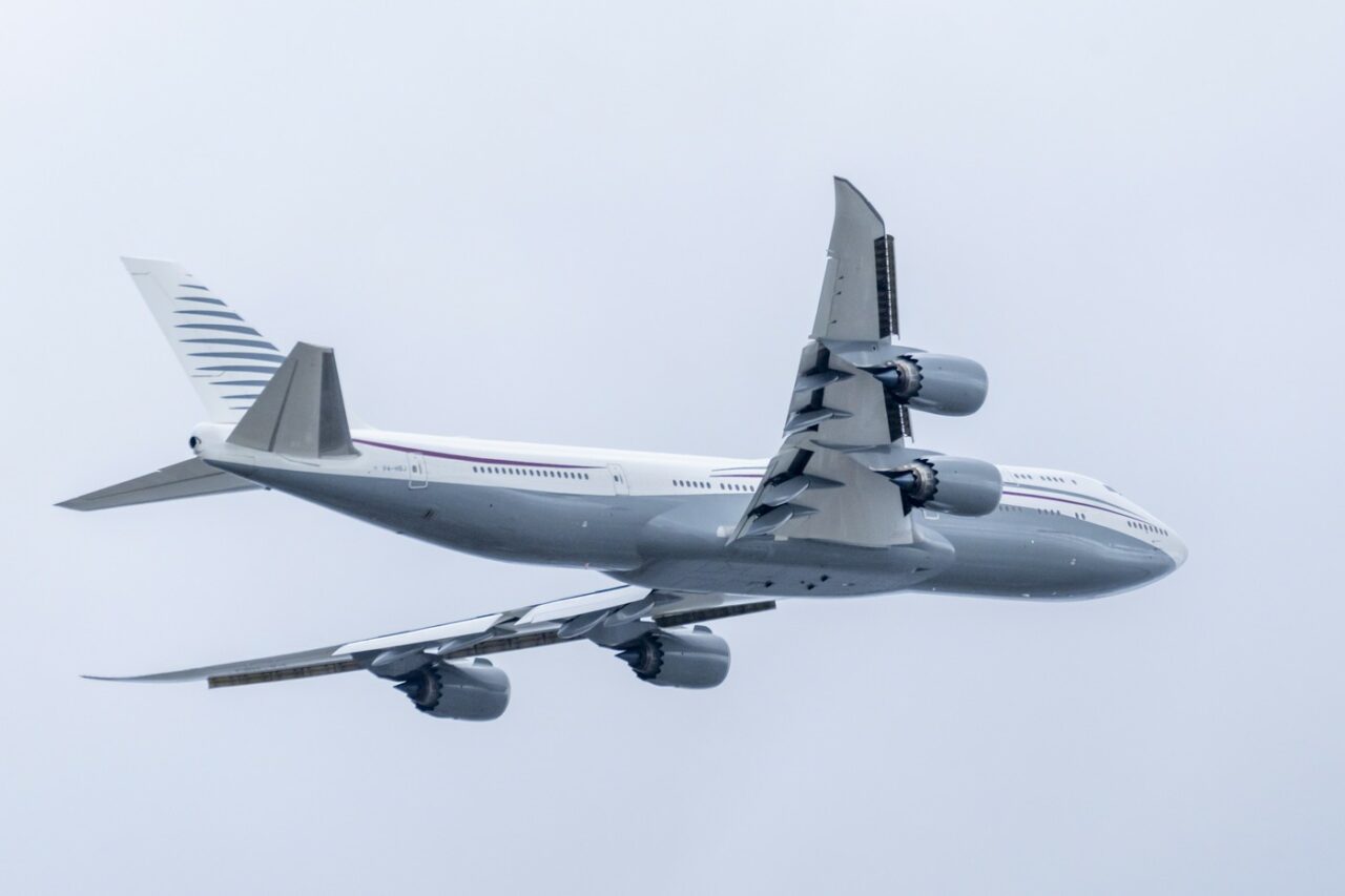 FT: Donald Trump JUSTIFICĂ ideea de a primi un nou Air Force One cadou din Qatar