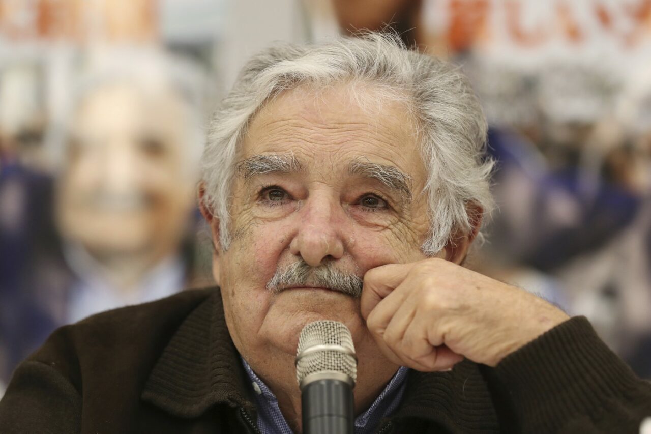 Dramă pe scena politică internațională. A MURIT „cel mai sărac președinte din lume”. Povestea din spatele lui Jose Mujica, un simbol al demnității