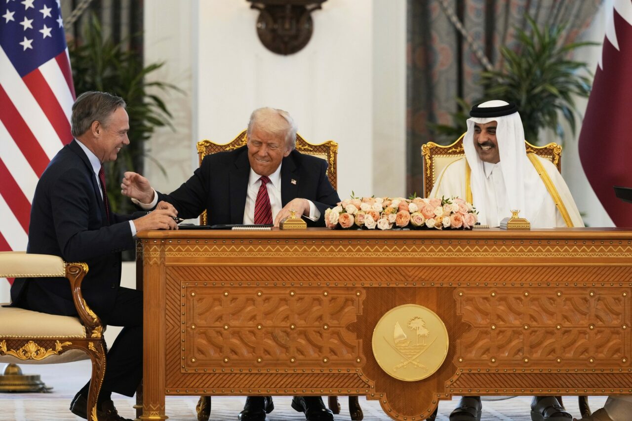Trump dă asigurări că va stabiliza Fâșia Gaza /„Apreciez rolul țărilor din zona Golfului Persic”, „toți OSTATICII vor fi eliberați”