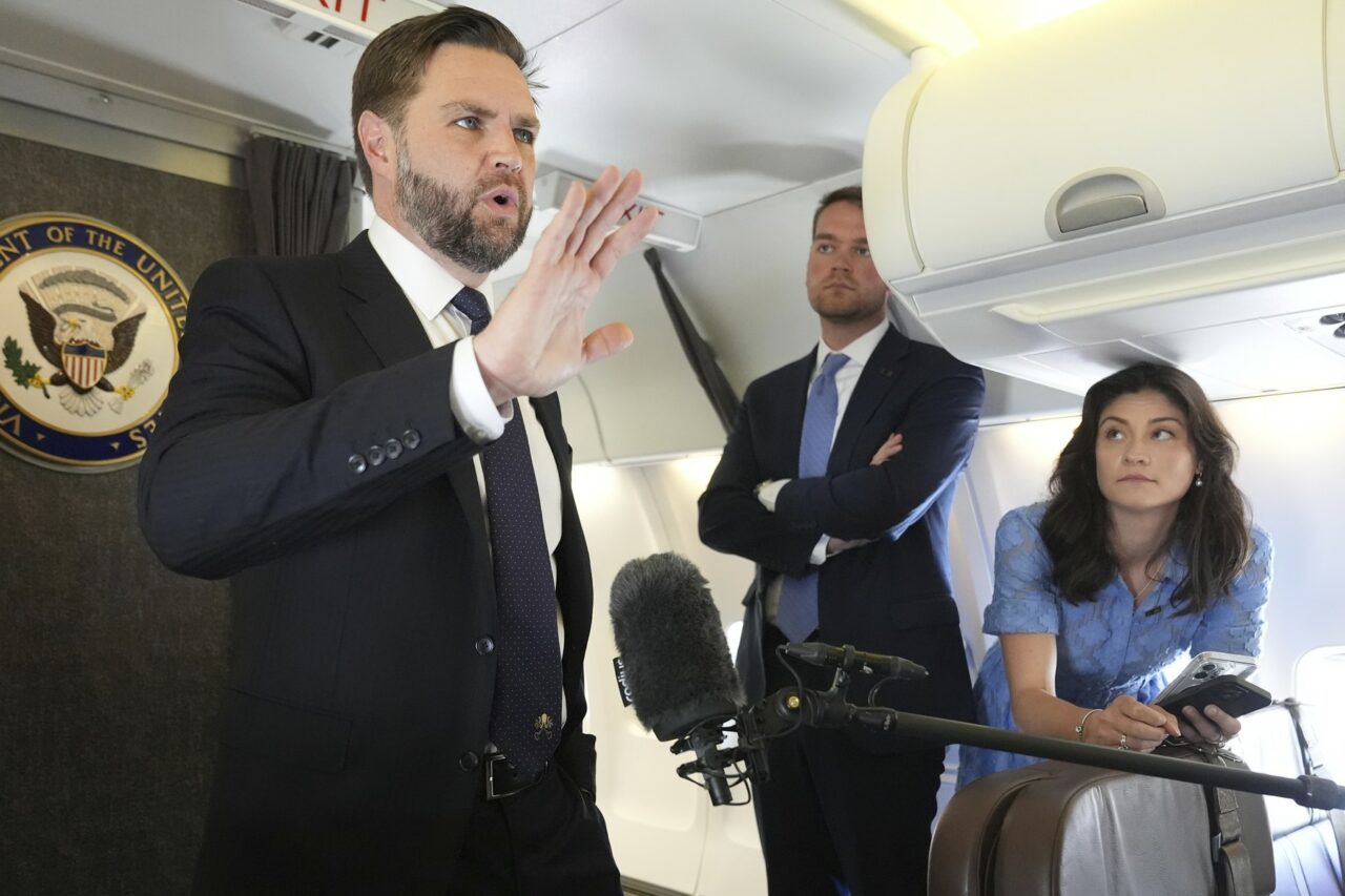 JD Vance este sceptic că Rusia poate accepta un plan de pace în Ucraina /„Președintele Vladimir Putin nu prea știe cum să oprească RĂZBOIUL”