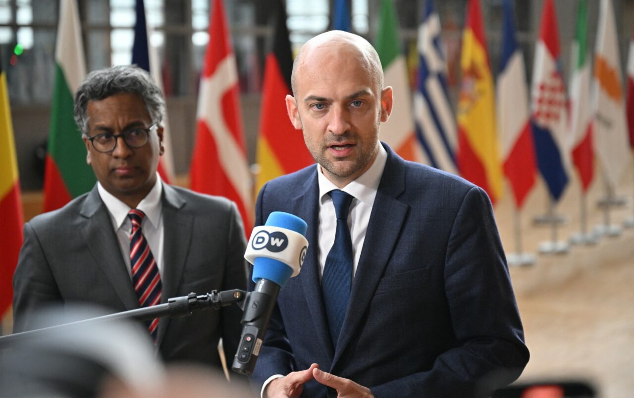 Franța și Italia convoacă ambasadorii Israelului după incidentul armat asupra diplomaților /Barrot: ”Este INACCEPTABIL”