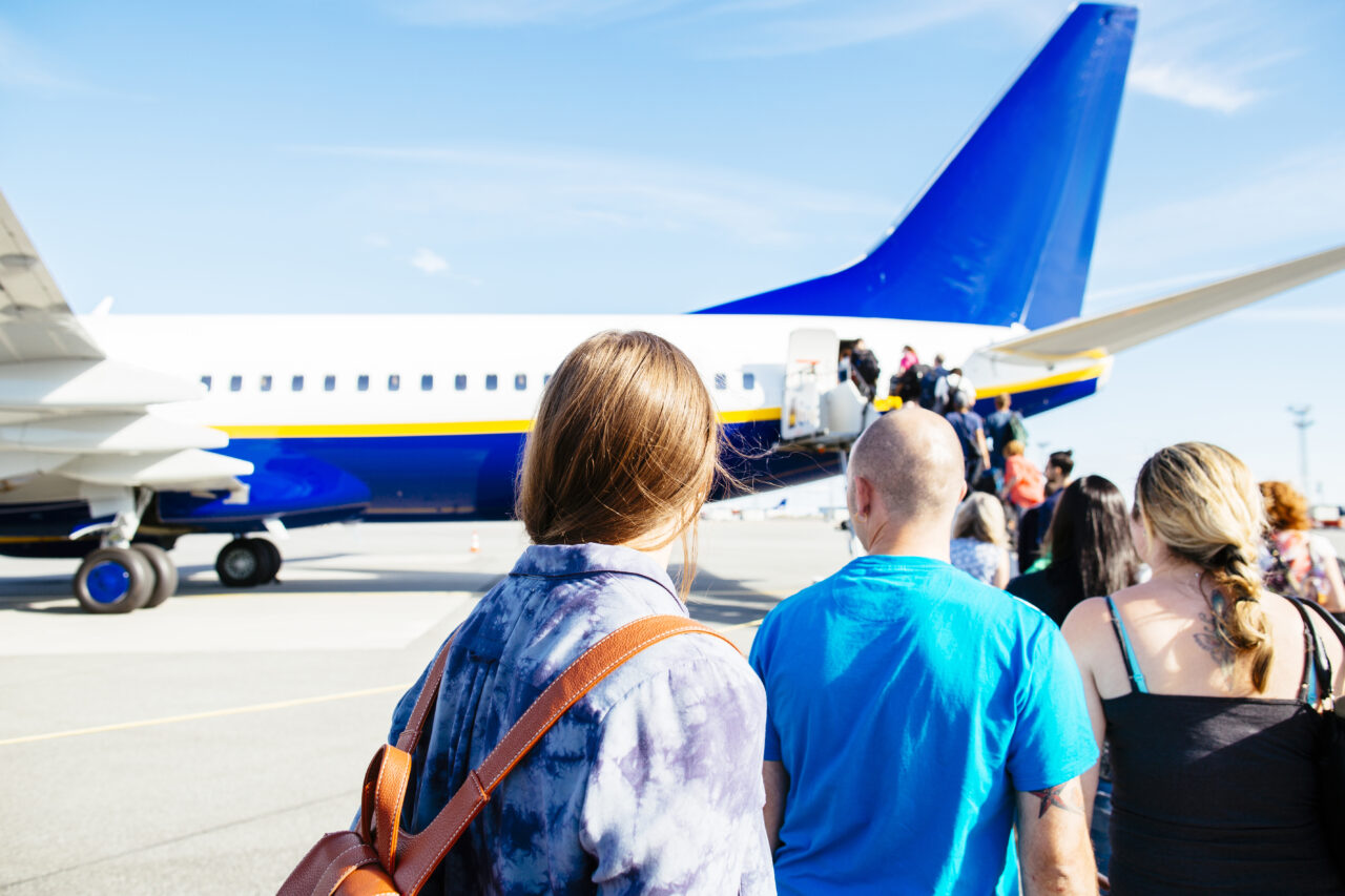 ANAT cere introducerea urgentă a unui Fond de GARANTARE a biletelor de avion, mecanism obligatoriu de protecție față de insolvența companiilor aeriene
