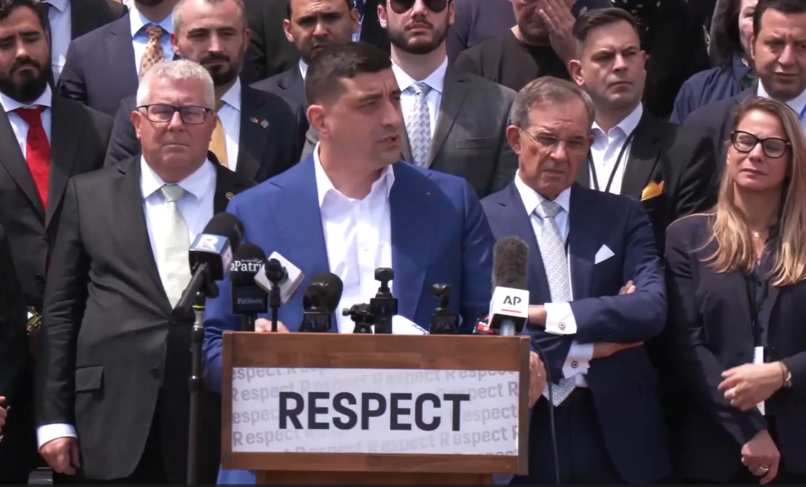 George Simion: „Semnalez prezența unor oficiali din Department of State and Homeland Security, care se vor asigura că alegerile au fost corecte”