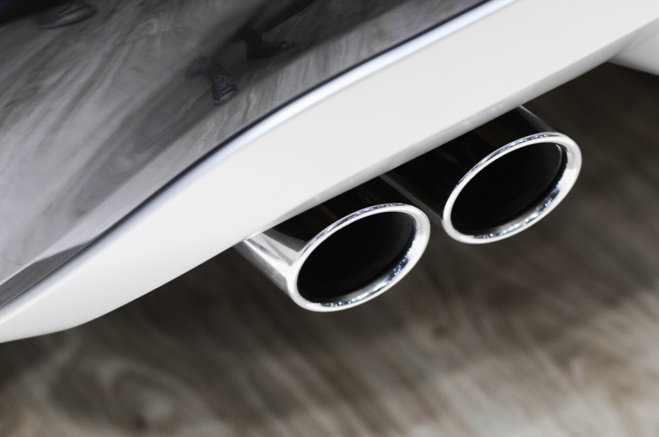 Studiu: Poluarea cauzată de schema „Dieselgate” a contribuit la MOARTEA a 16.000 de oameni doar în Marea Britanie
