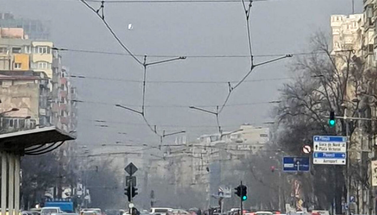 Meteorologii Accuweather, AVERTISMENT de ultimă oră. Bucureștenii sunt sfătuiți să reducă timpul petrecut afară
